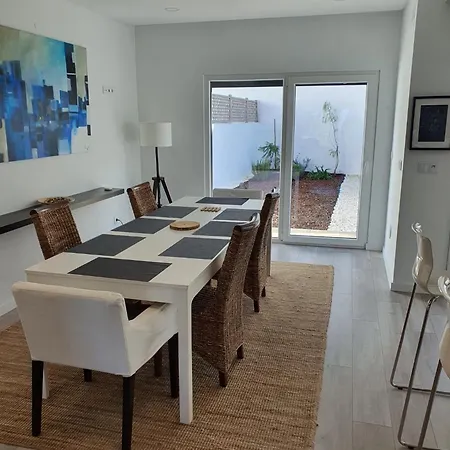 Vakantiehuis House Miramar By Ericeira